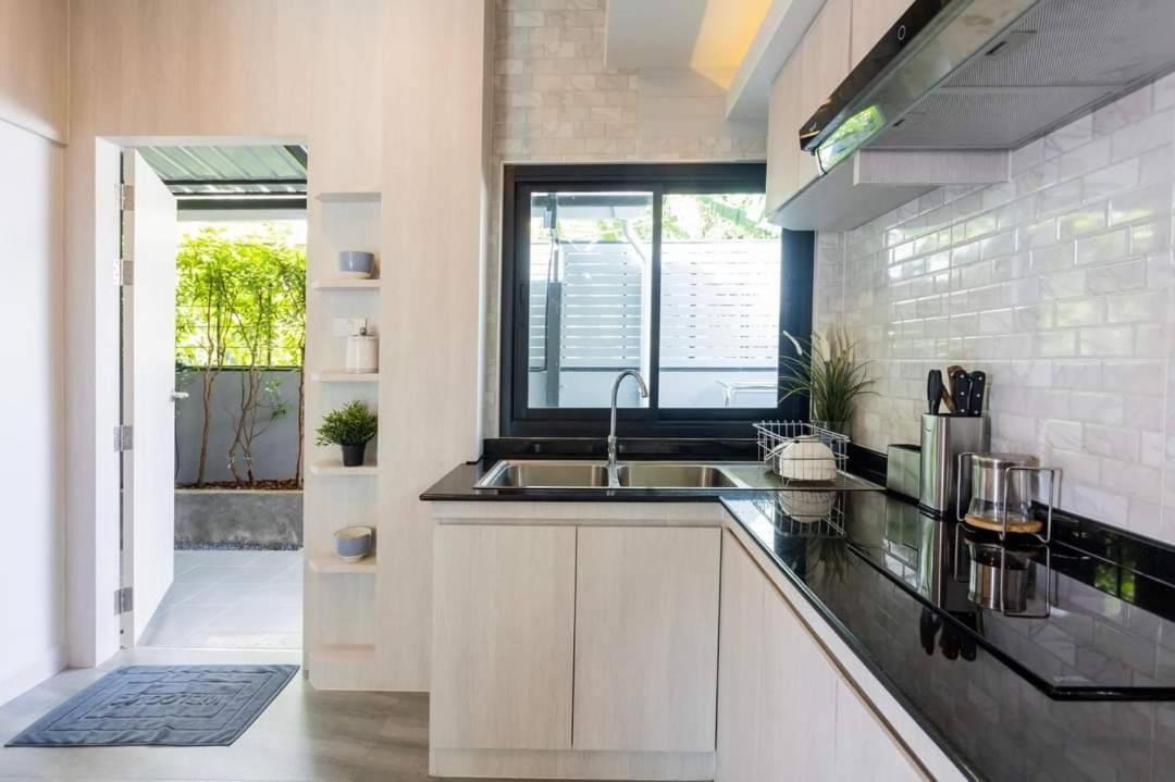 Nut & Non Pool Villa By Duangtham Ban Khlong Haeng Buitenkant foto